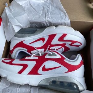 Nike Air Max 200